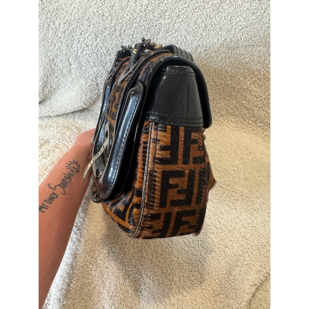 Vintage Fendi Zucca Monogram Baguette Bag Brown Canvas Black Leather Shoulder - Picture 5 of 16